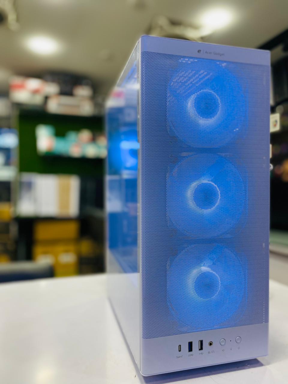 Acer Casing Max82 4 RGB Fan White