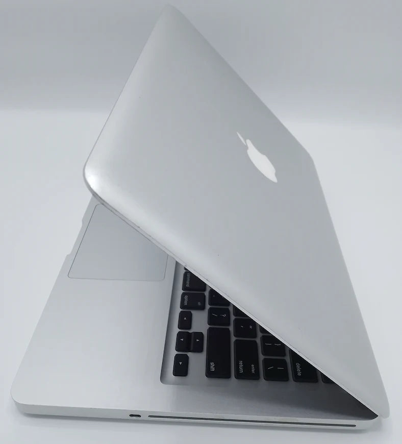 Apple Macbook Pro 2012 Core i5 13 inch 4GB RAM 256 GB SSD Cycle count 379 screen shade with charger