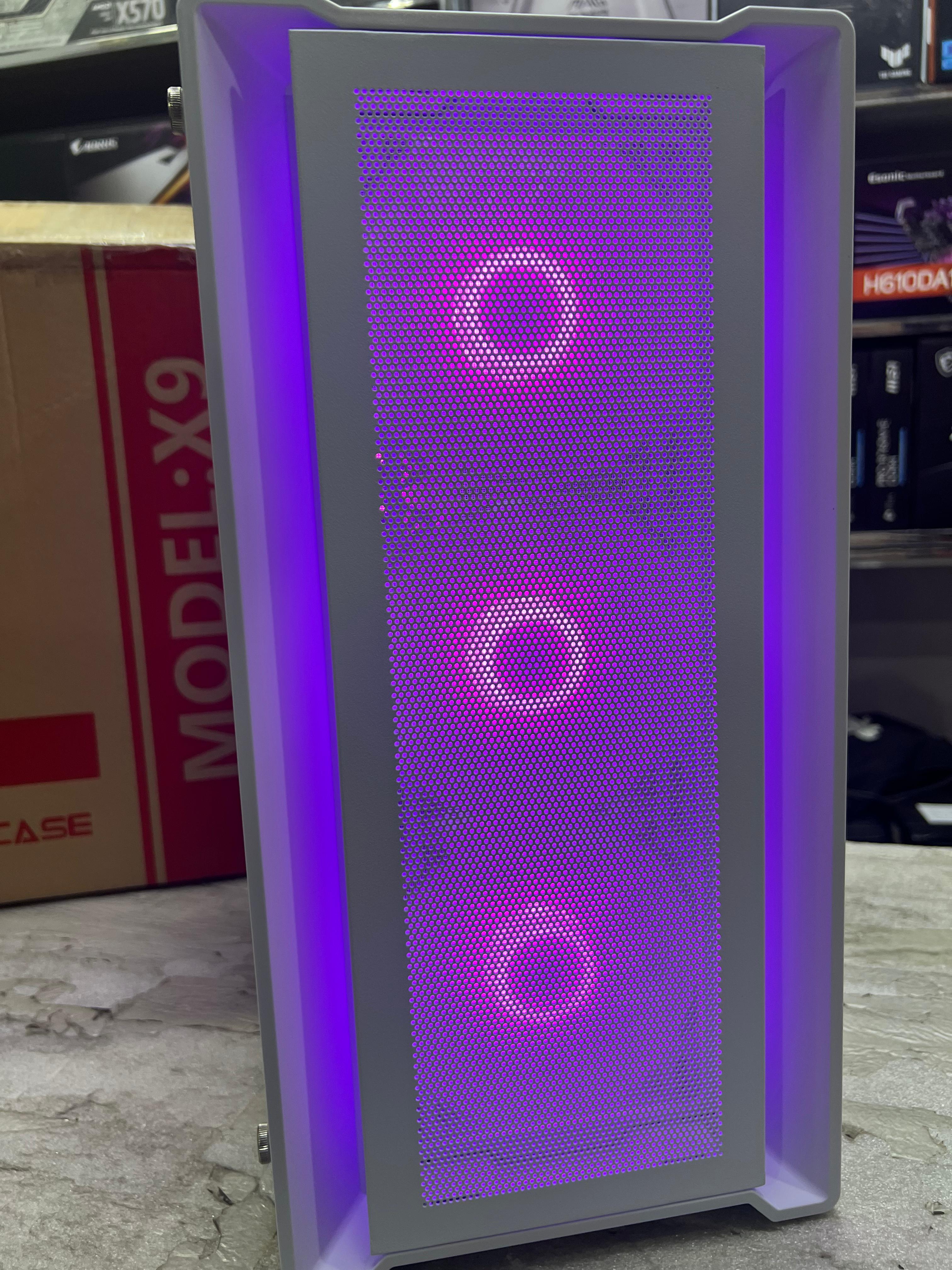 Xtech Casing X9 White 4 RGB Fans