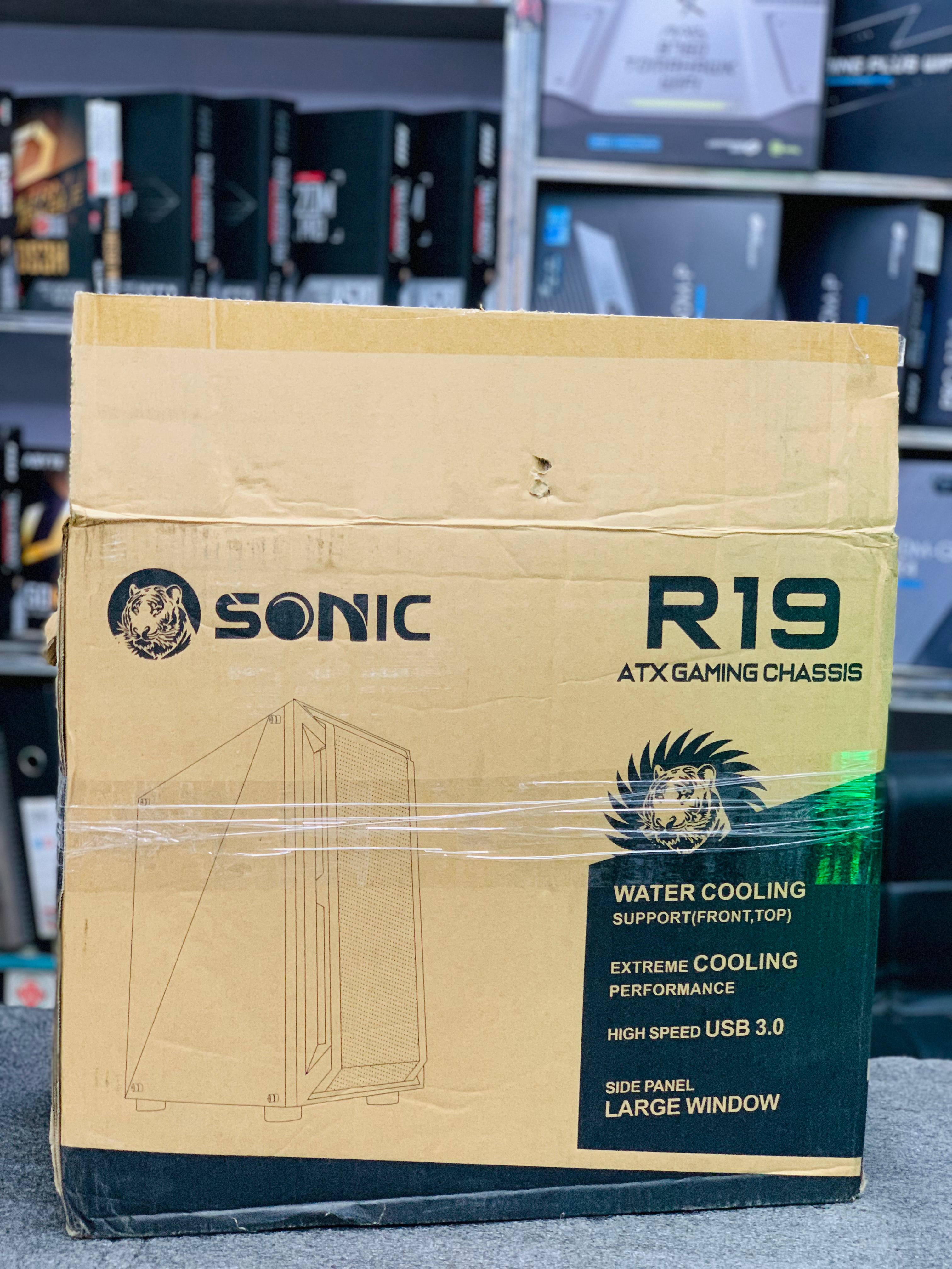Sonic Casing R19 White 3 RGB Fans